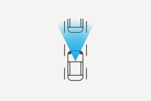 Illustration of Nissan Navara’s Intelligent Front Emergency Braking